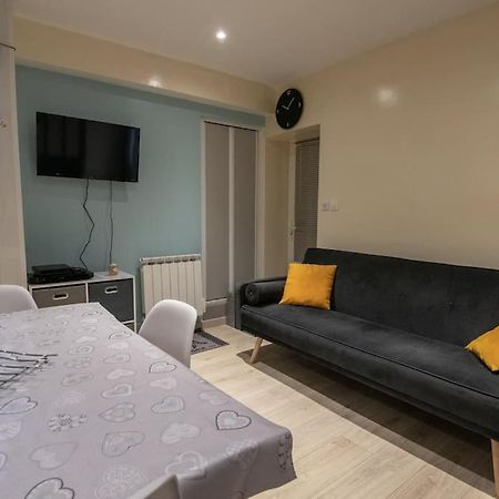 Studio Place De La Barre Le Cosy Apartment Macon Exterior photo